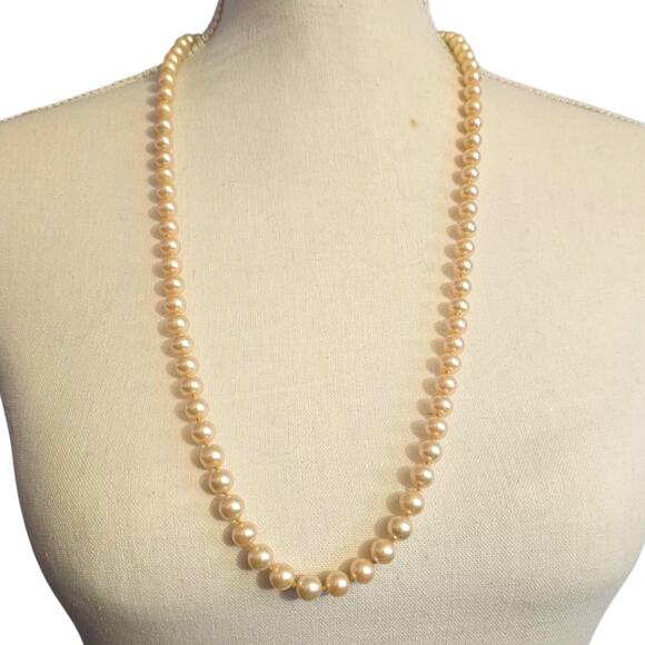 Vintage Glass Pearl Necklace 24 Inch 7mm Beads Sterling Silver Filigree Clasp - Picture 1 of 7